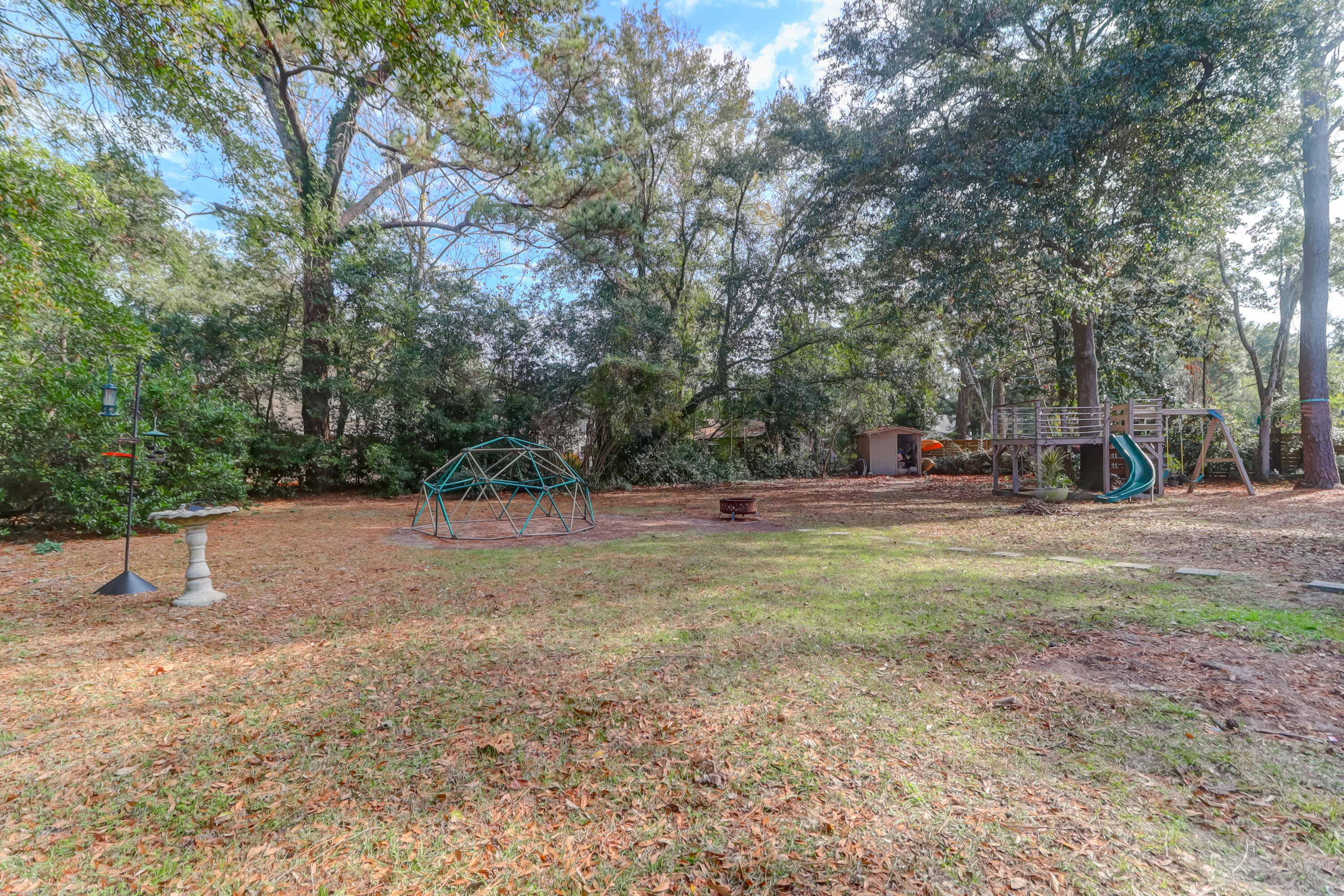 969 Tall Pine Road Mount Pleasant, SC 29464 - Photo 30 of 37 969 Tall Pine (48)