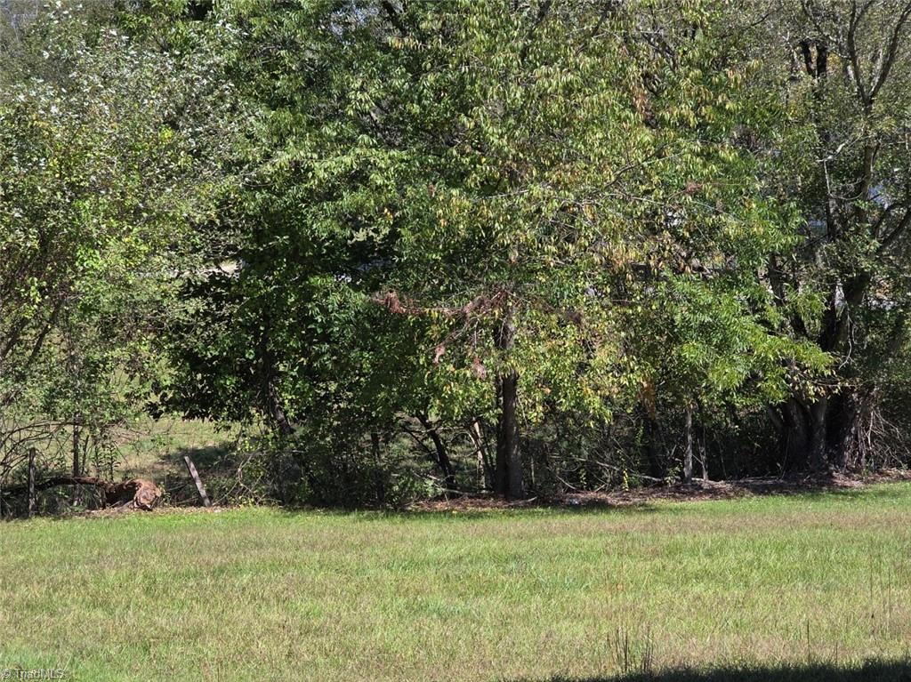 2183 Westfield Road Mount Airy, NC 27030 - Photo 11 of 13
