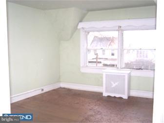 6473 Morris Park Road Philadelphia, PA 19151 - Photo 8 of 12 Bedroom - Main