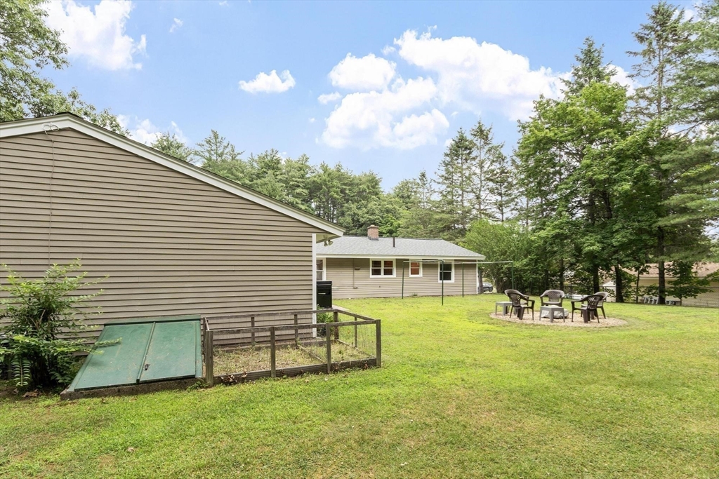 17 Parlee Road Chelmsford, MA 01824 - Photo 35 of 42