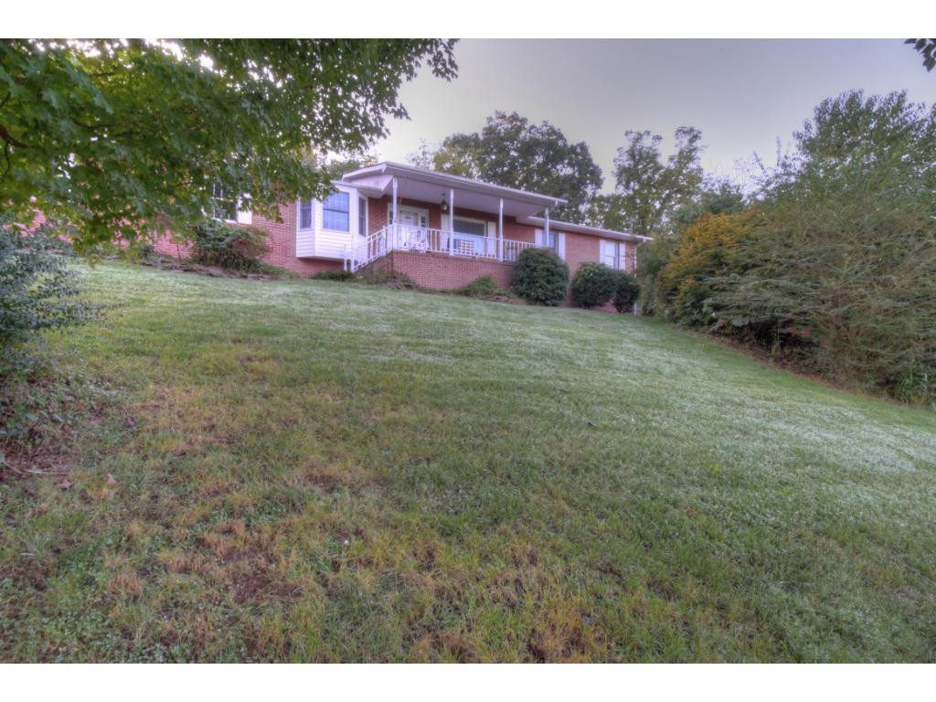 2823 Bob Little Road Elizabethton, TN 37643 - Photo 1 of 35 Photo 1