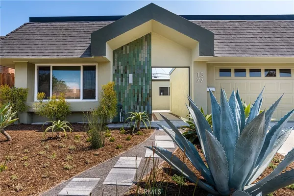 $2,900 | 1577 Wintergreen Place, Unit B, Costa Mesa, CA 92626