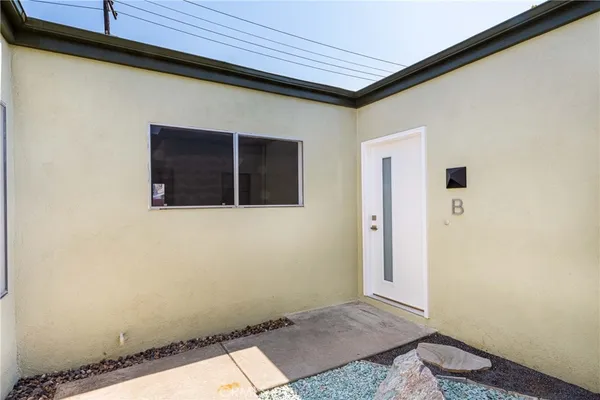 $2,900 | 1577 Wintergreen Place, Unit B, Costa Mesa, CA 92626