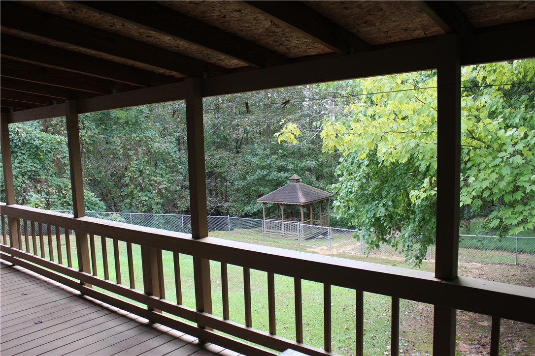 110 Inlet Point Road Fair Play, SC 29643 - Photo 12 of 34 Gallery Image 12