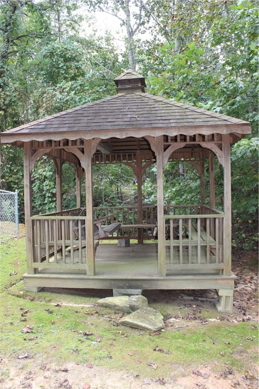 110 Inlet Point Road Fair Play, SC 29643 - Photo 26 of 34 Gallery Image 26