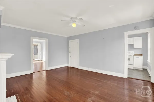 $1,800 | 9 East Gordon Street, Unit 3, Savannah, GA 31401