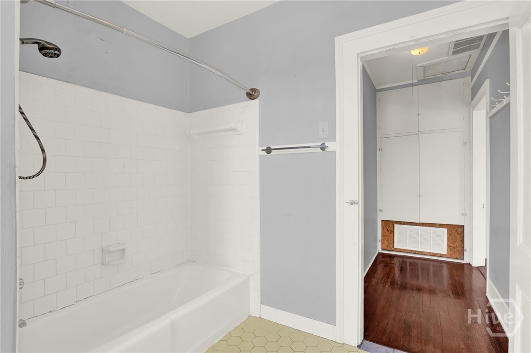 9 East Gordon Street, Unit 3 Savannah, GA 31401 - Photo 31 of 45