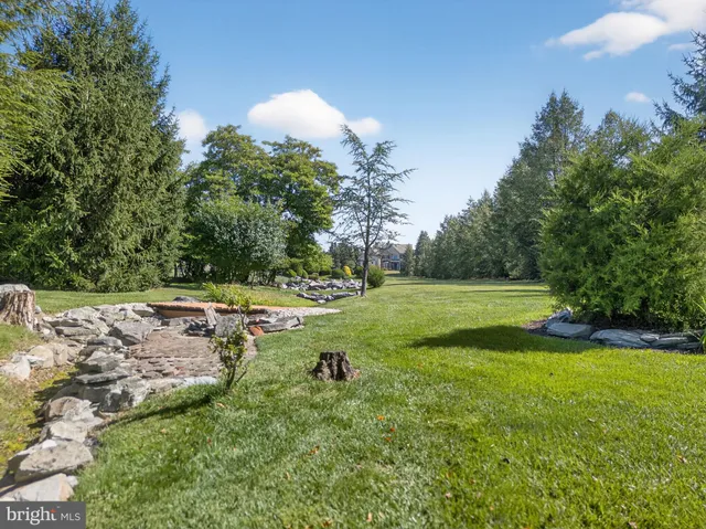 $1,325,000 | 5820 Harvest Place, Schnecksville, PA 18078