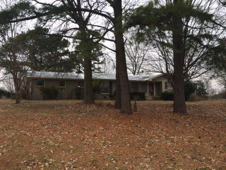 703 Ronnie Road Madison, TN 37115 - Photo 1 of 12 Gallery Image 1