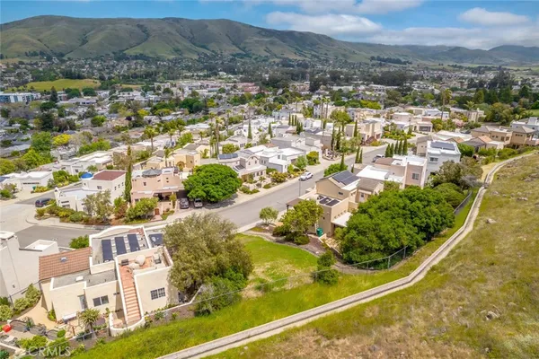 $345,000 | 489 Bluerock Drive, San Luis Obispo, CA 93401
