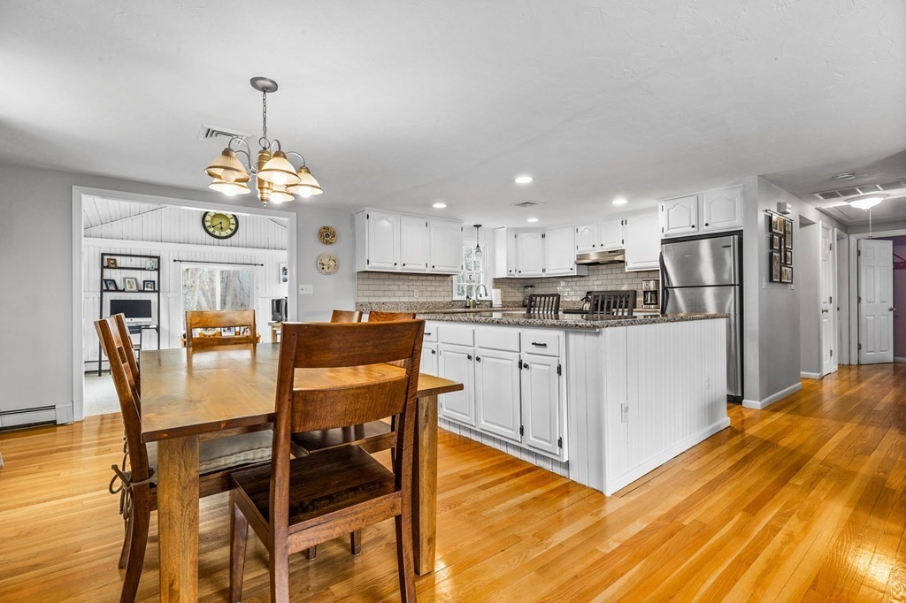 55 Hughey Road Scituate, MA 02066 - Photo 12 of 28 Gallery Image 12