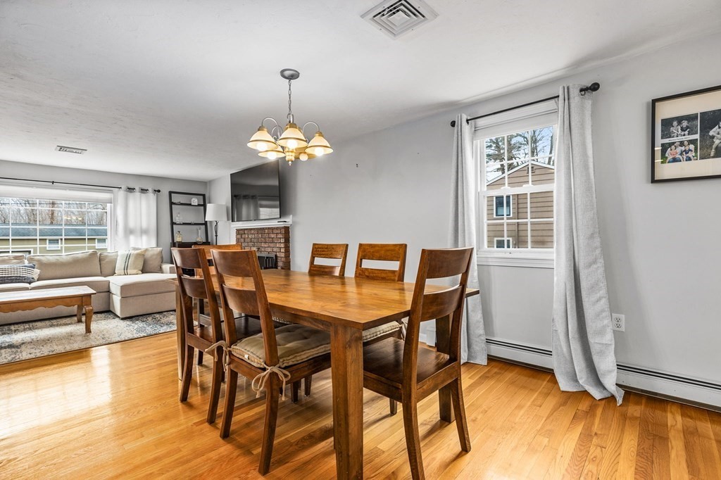 55 Hughey Road Scituate, MA 02066 - Photo 9 of 28 Gallery Image 9