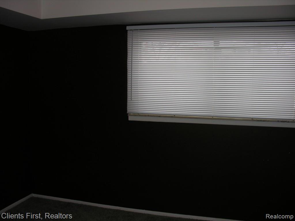 7615 Kingsbridge Road Canton, MI 48187 - Photo 40 of 49 Kingsbridge 031.jpg