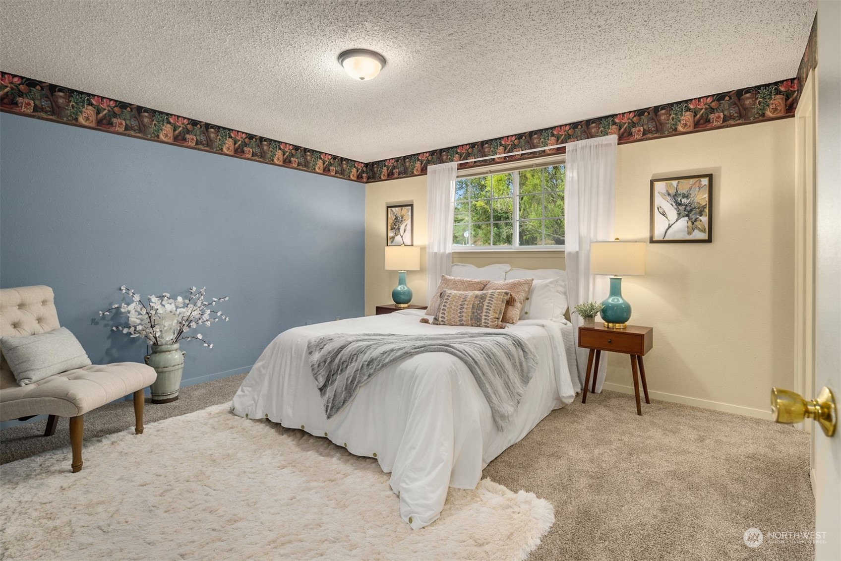 25376 Bond Road Northeast Poulsbo, WA 98370 - Photo 13 of 40 Gallery Image 13