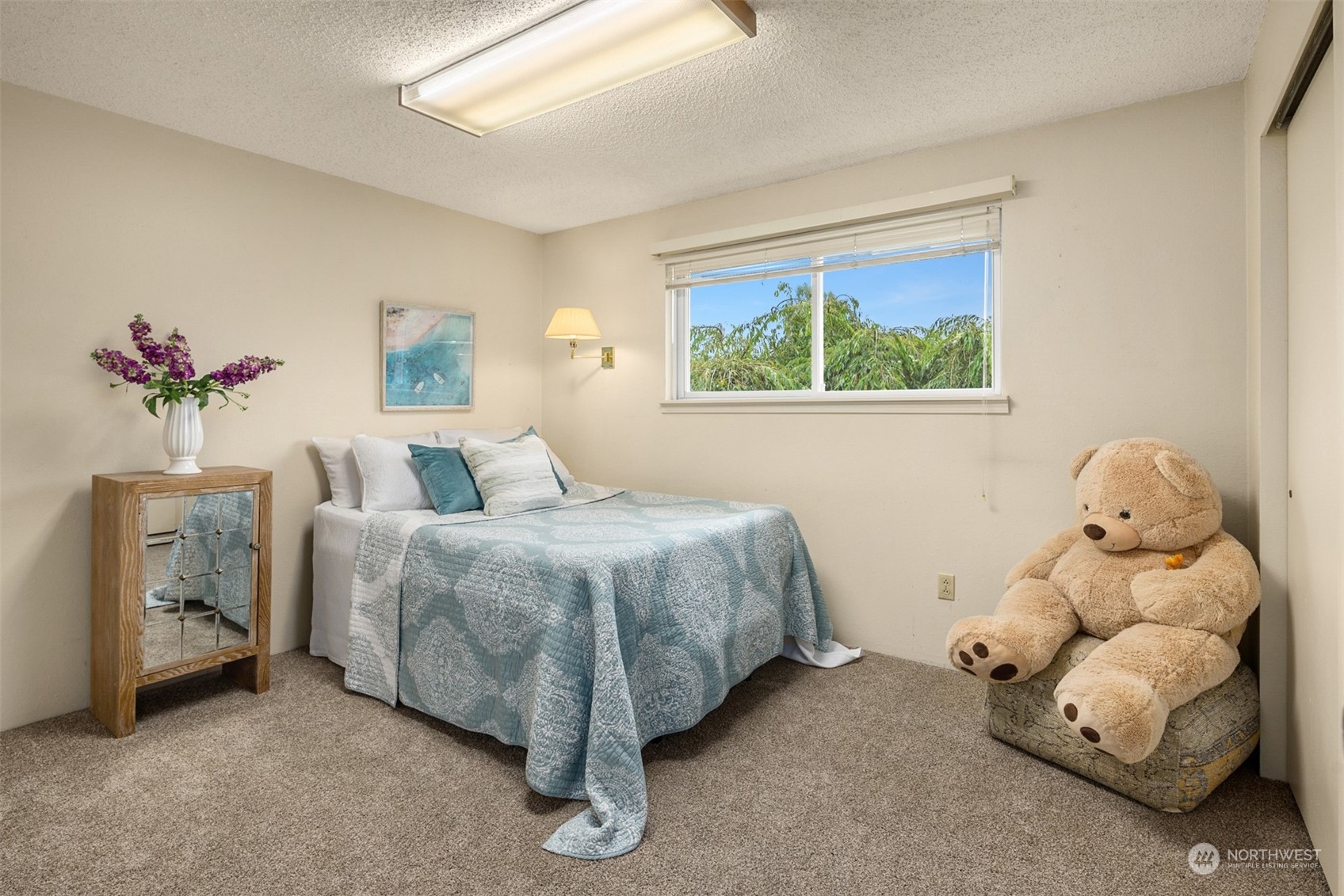 25376 Bond Road Northeast Poulsbo, WA 98370 - Photo 15 of 40 Gallery Image 15