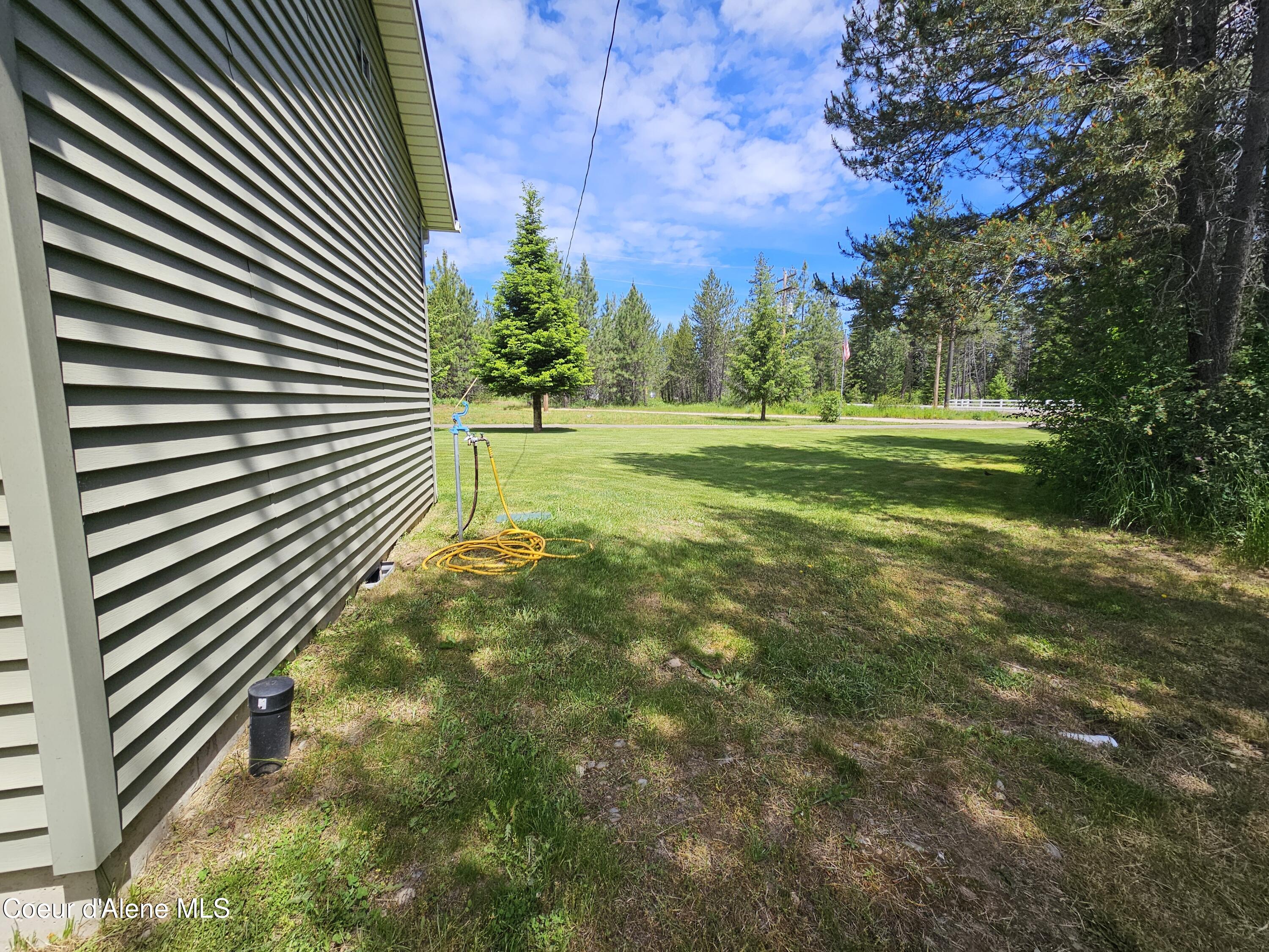 18819 North Ramsey Road Rathdrum, ID 83858 - Photo 25 of 33 Side of House