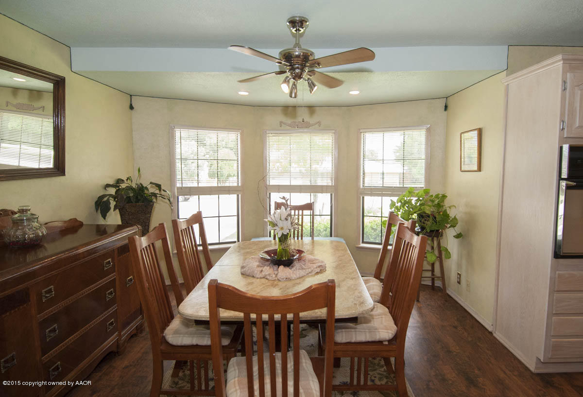 712 Rietman Street Amarillo, TX 79108 - Photo 11 of 37 DINING VIEW 1