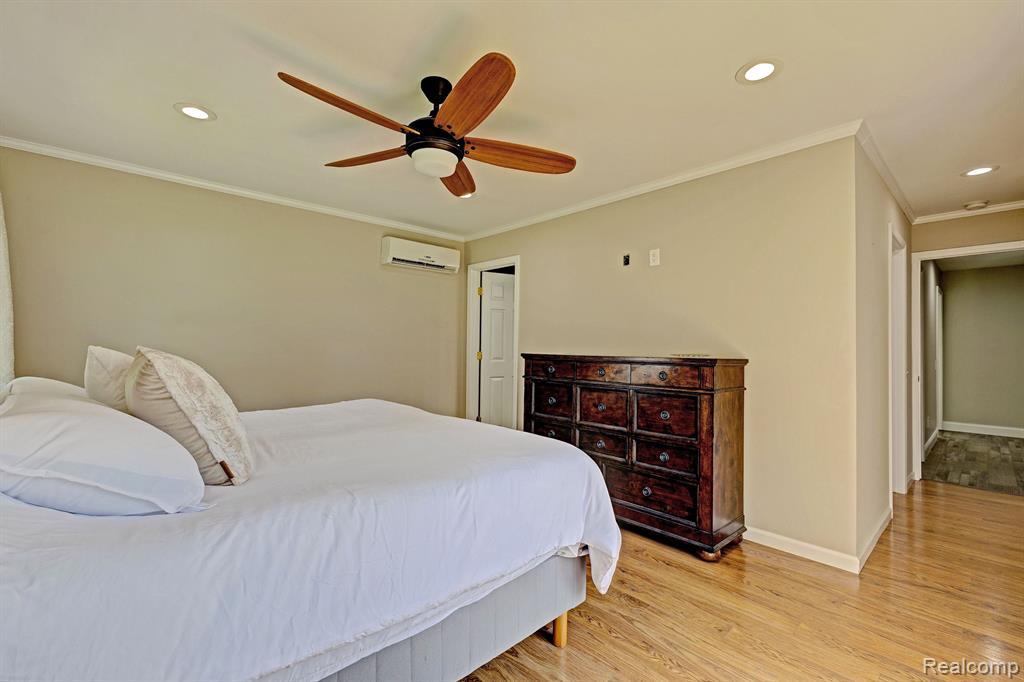 5098 Waldon Road Clarkston, MI 48348 - Photo 47 of 81 Gallery Image 47