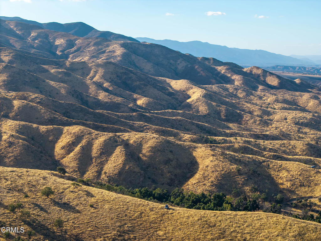 2170 Aliso Park Road Maricopa, CA 93252 - Photo 50 of 72 Aerial west hiking - 2170 Aliso Park Rd