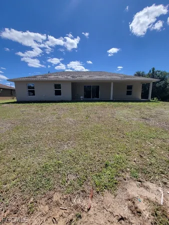 $1,850 | 355 Paddock Street, Lehigh Acres, FL 33974