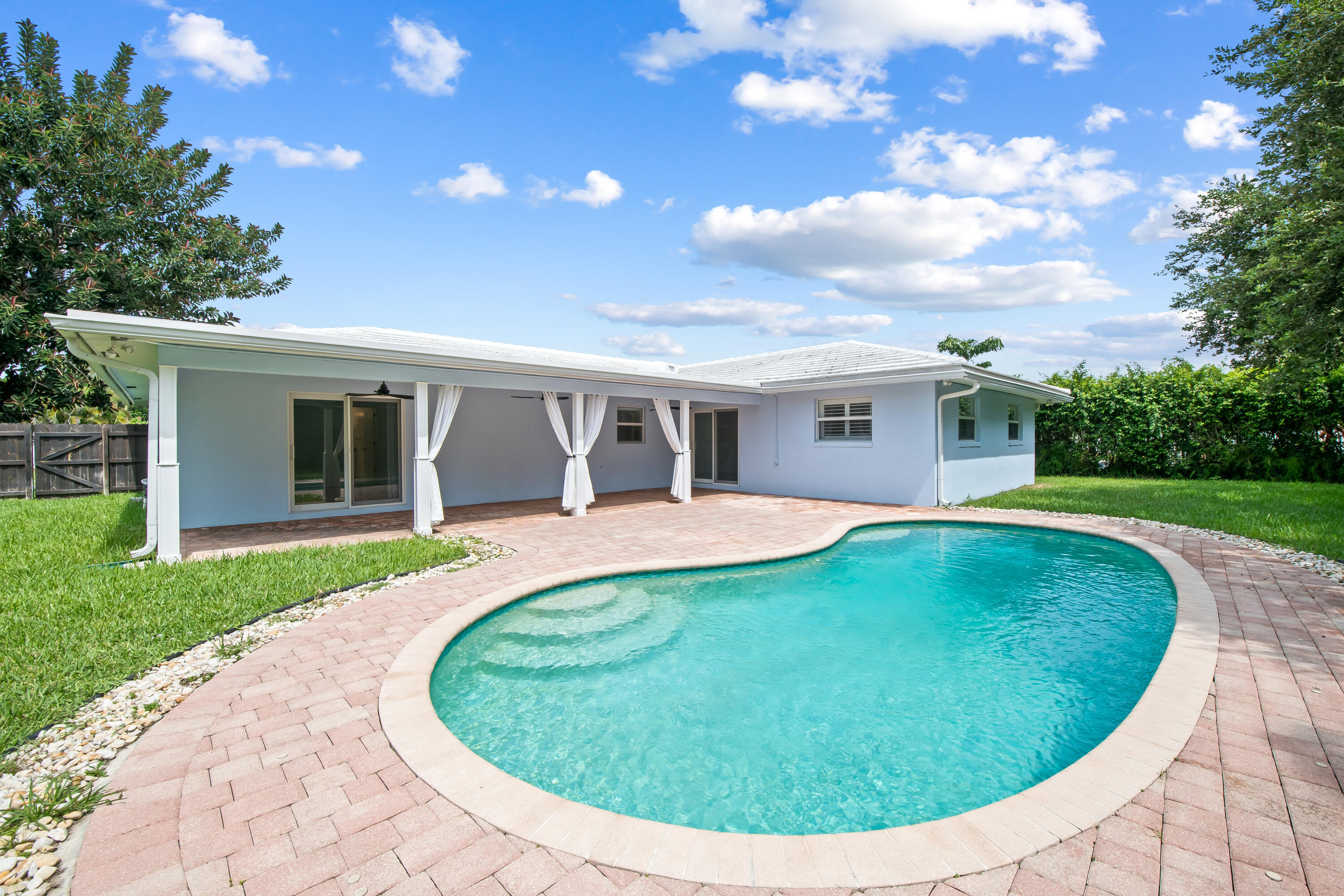 3244 Northwest 25th Way Boca Raton, FL 33434 - Photo 27 of 31 DSC_5290