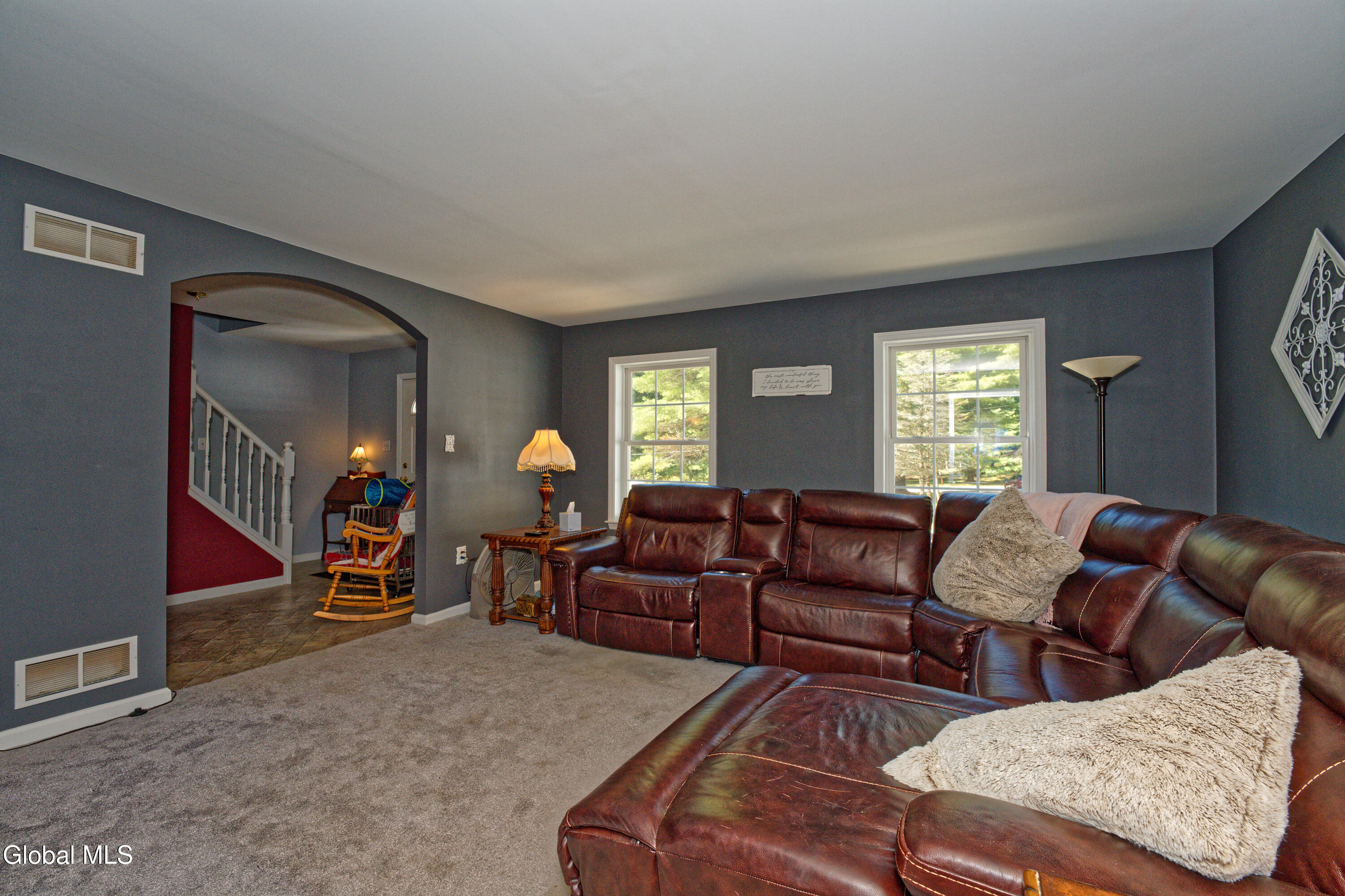 139 Homestead Road Saratoga, NY 12866 - Photo 11 of 67 4 Livingroom 2