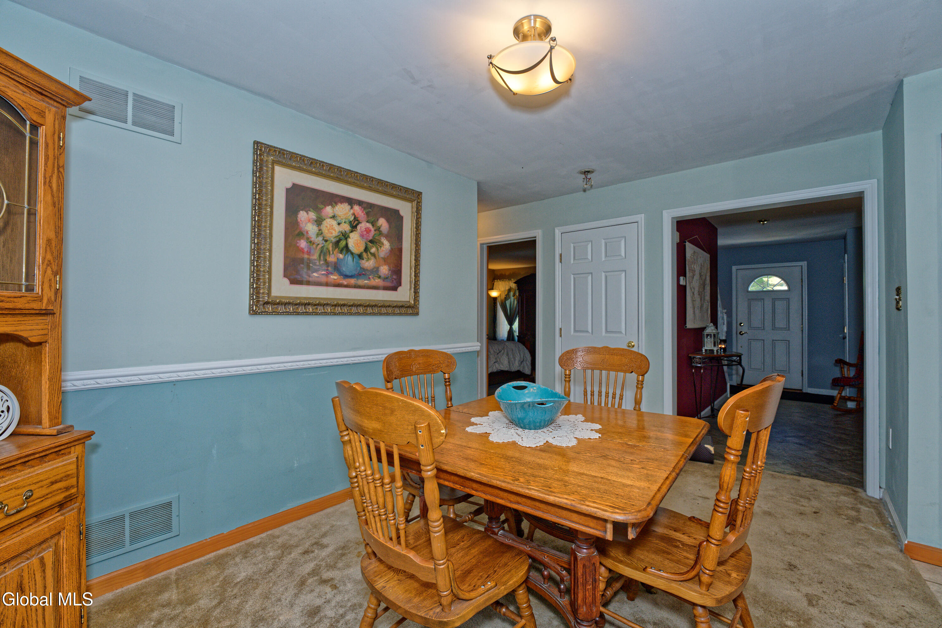 139 Homestead Road Saratoga, NY 12866 - Photo 5 of 67 2 Diningroom 1