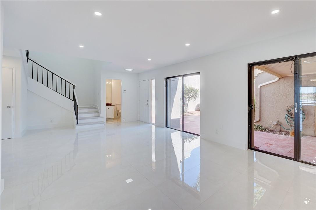 103 St Andrews Road Hollywood, FL 33021 - Photo 16 of 40 Photo 16