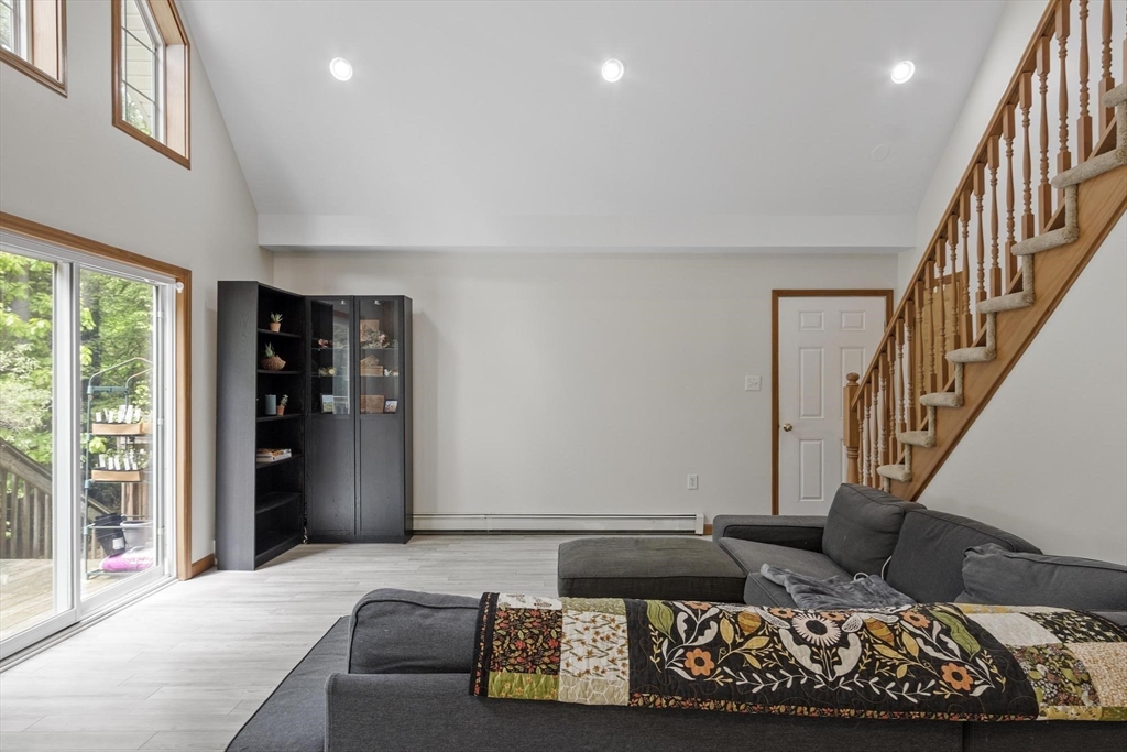 22 Sunset Road Westminster, MA 01473 - Photo 14 of 36