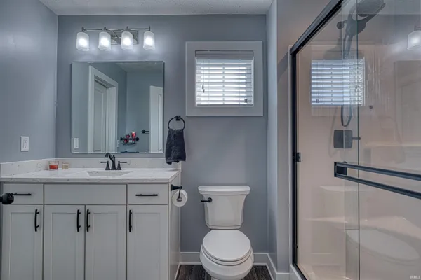 $363,999 | 3042 Cornerstone Court, Newburgh, IN 47630