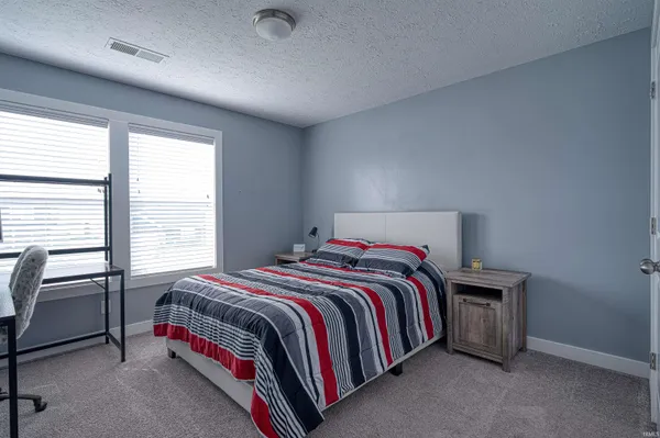 $363,999 | 3042 Cornerstone Court, Newburgh, IN 47630