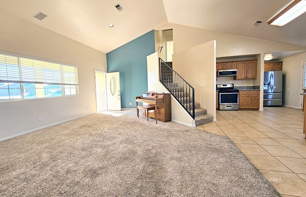 804 West Bataan Avenue Ridgecrest, CA 93555 - Photo 10 of 50