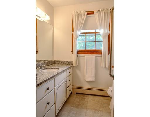 31 Locust Road Chelmsford, MA 01824 - Photo 18 of 30