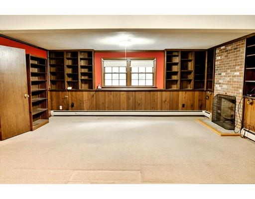 31 Locust Road Chelmsford, MA 01824 - Photo 20 of 30