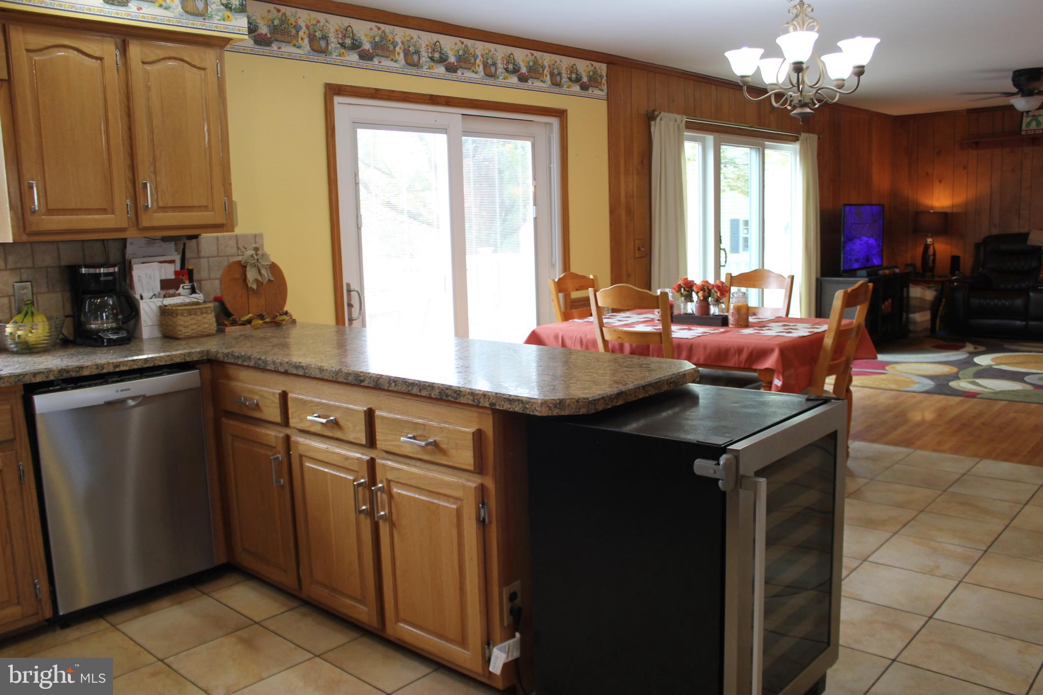 294 Starr Road Landenberg, PA 19350 - Photo 15 of 68 Eat-In Kitchen