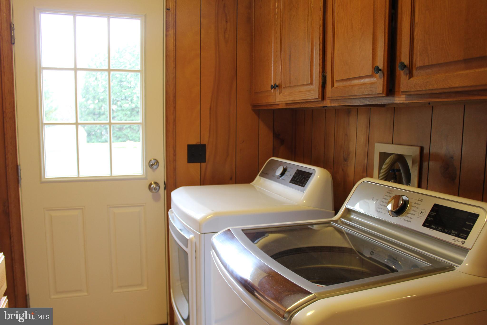 294 Starr Road Landenberg, PA 19350 - Photo 22 of 68 Laundry Room