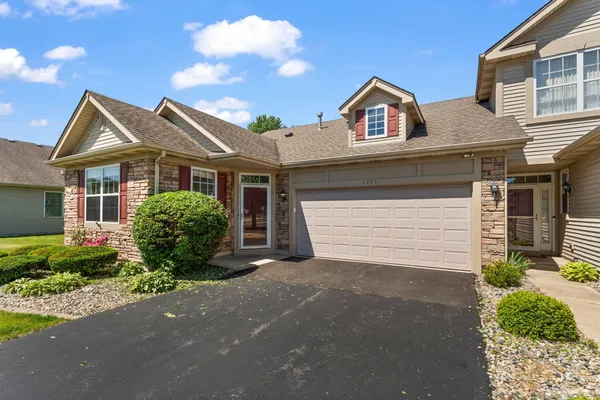 $310,000 | 1296 Lily Lane, Schererville, IN 46375