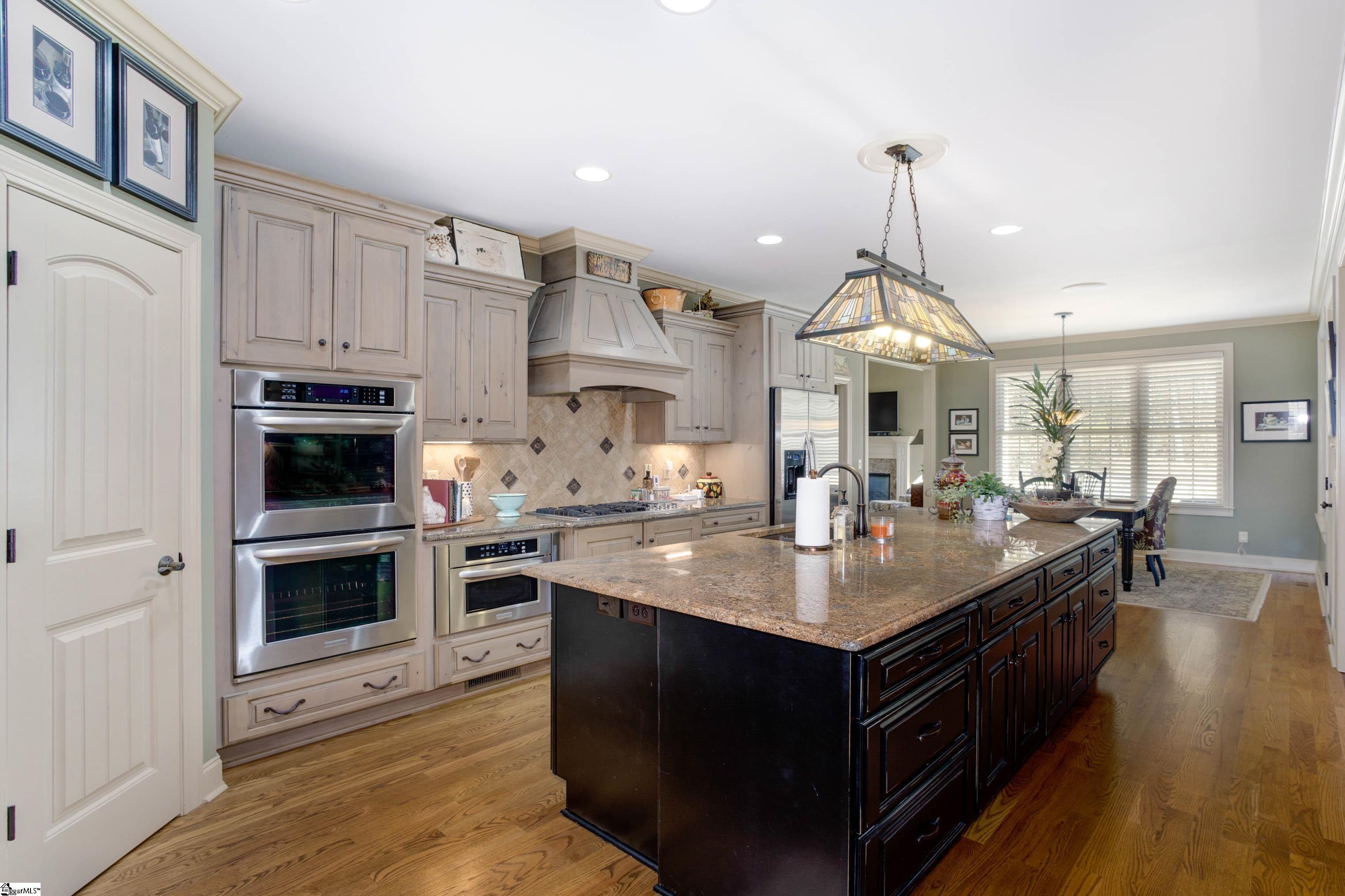 203 Willow Wind Court Easley, SC 29642 - Photo 7 of 36