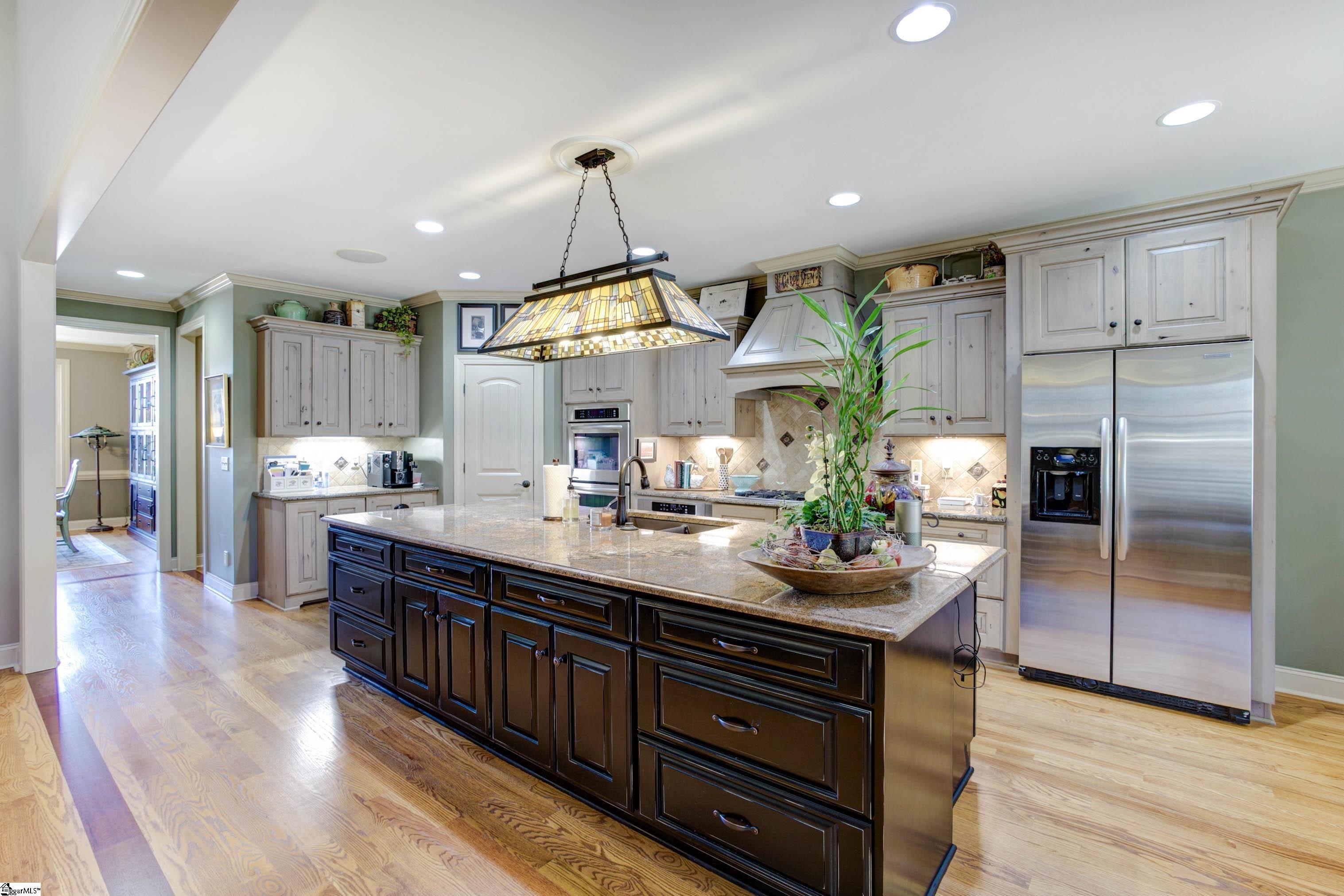 203 Willow Wind Court Easley, SC 29642 - Photo 8 of 36