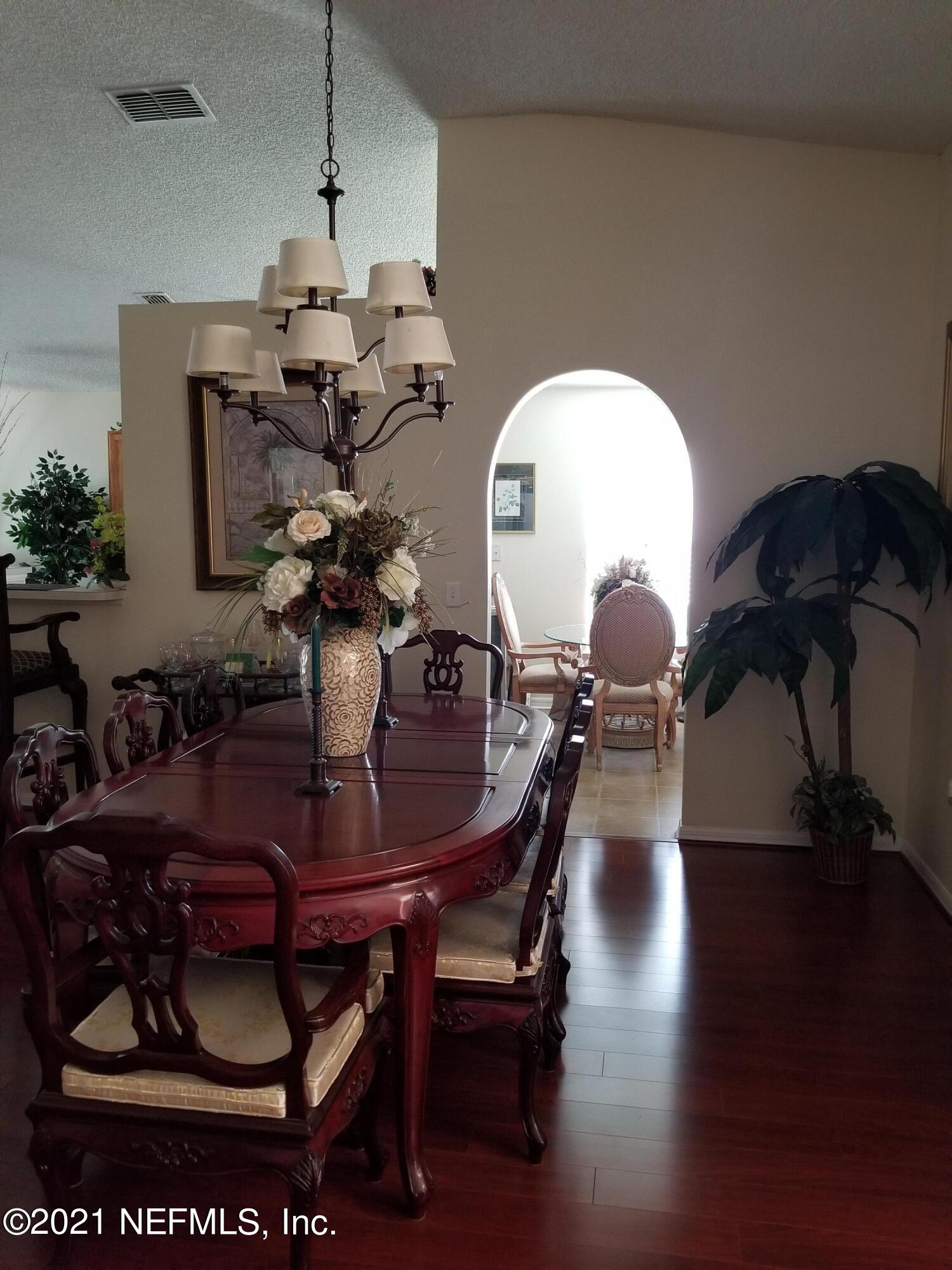 4138 Clearbrook Cove Road Jacksonville, FL 32218 - Photo 6 of 23 Dining room