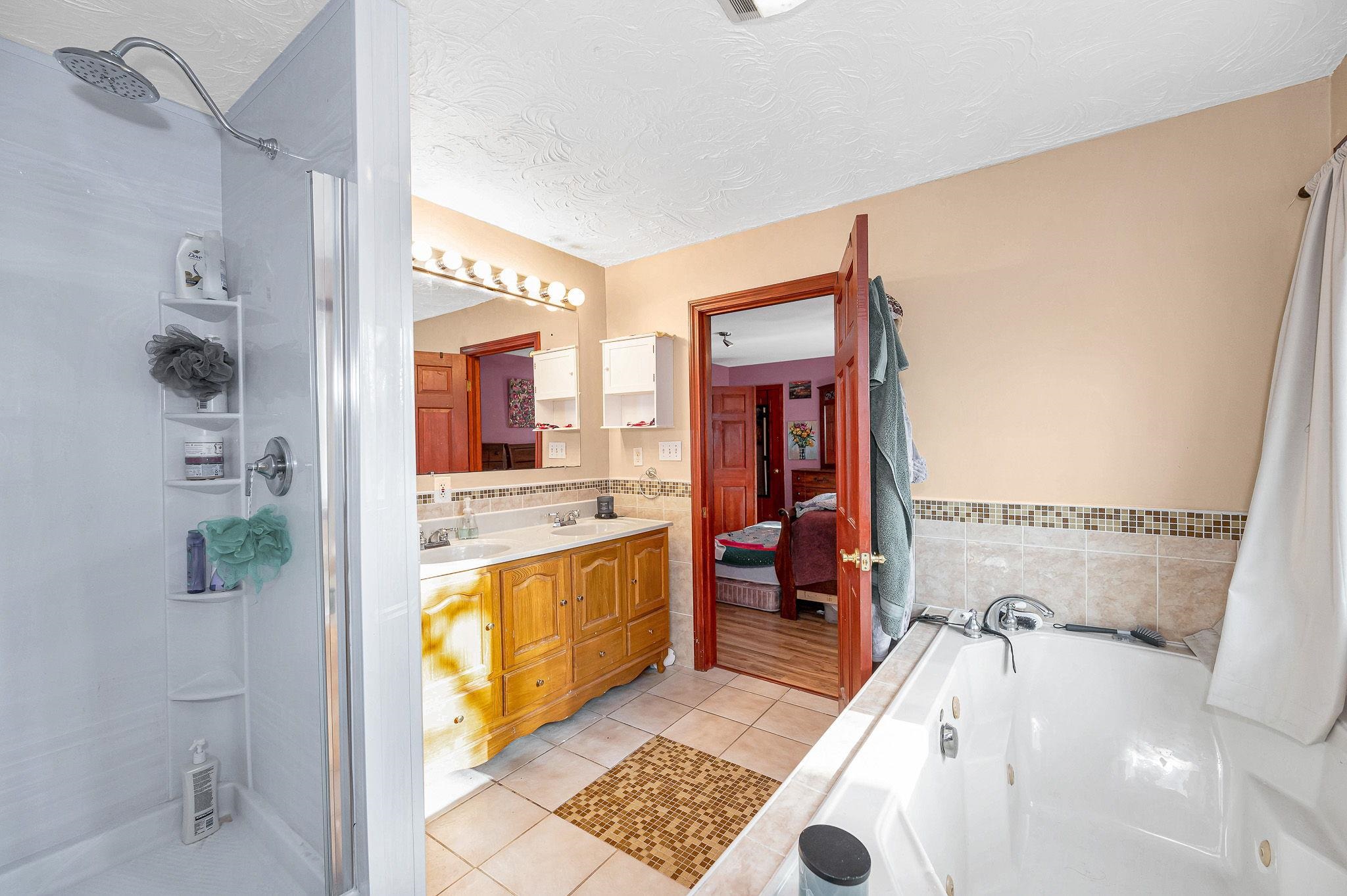 119 Henry Bridge Road Goffstown, NH 03045 - Photo 12 of 36