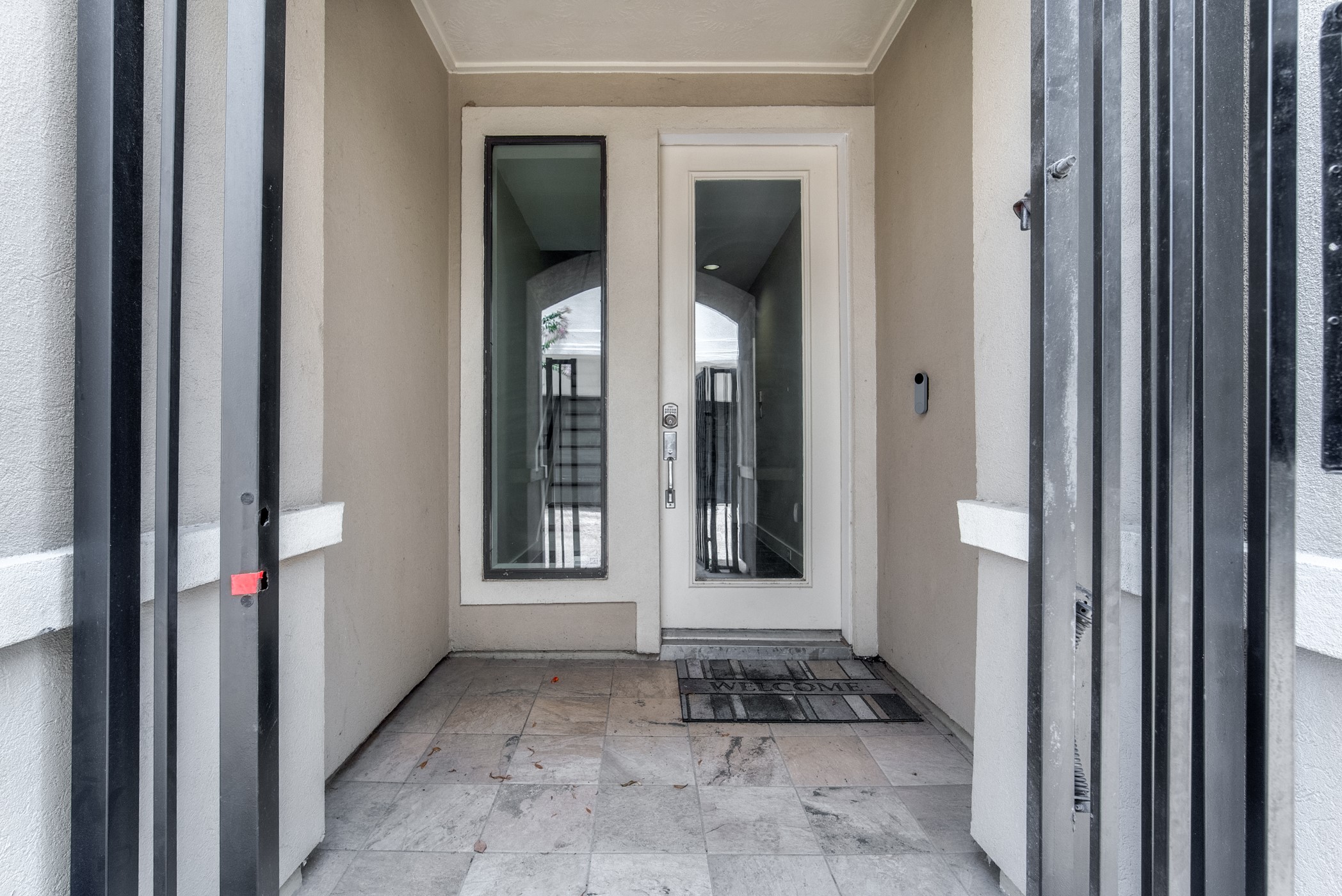 1205 Detering Street Houston, TX 77007 - Photo 3 of 50
