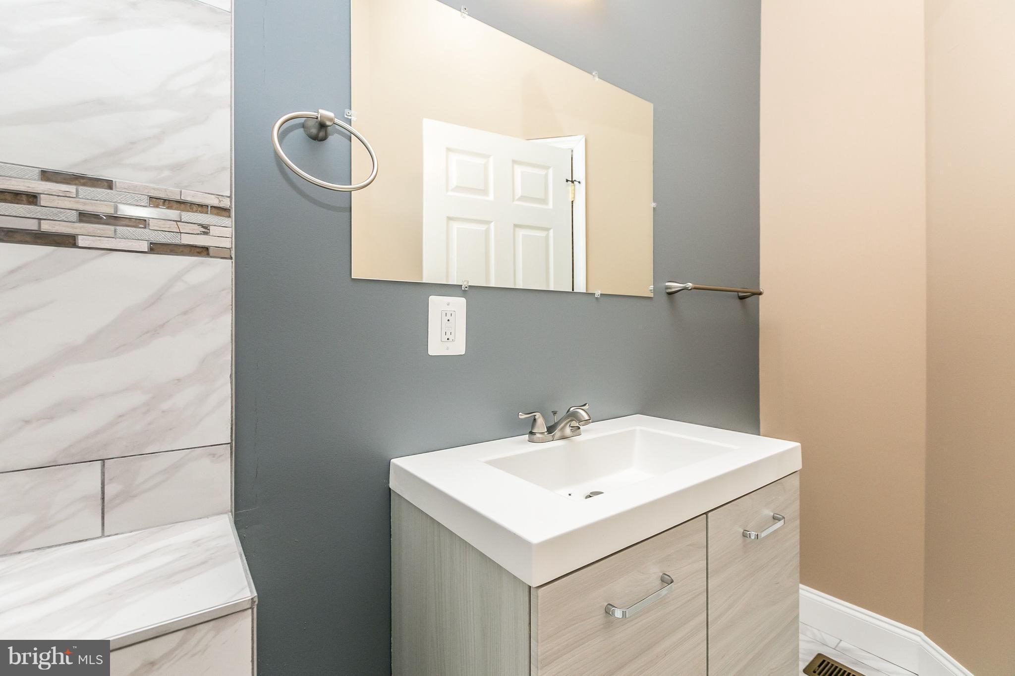 3619 Reisterstown Road Baltimore, MD 21215 - Photo 23 of 28 Main Bath