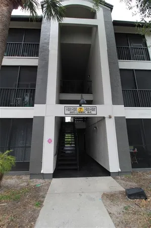 $1,400 | 8813 Latrec Avenue, Unit 7203, Orlando, FL 32819