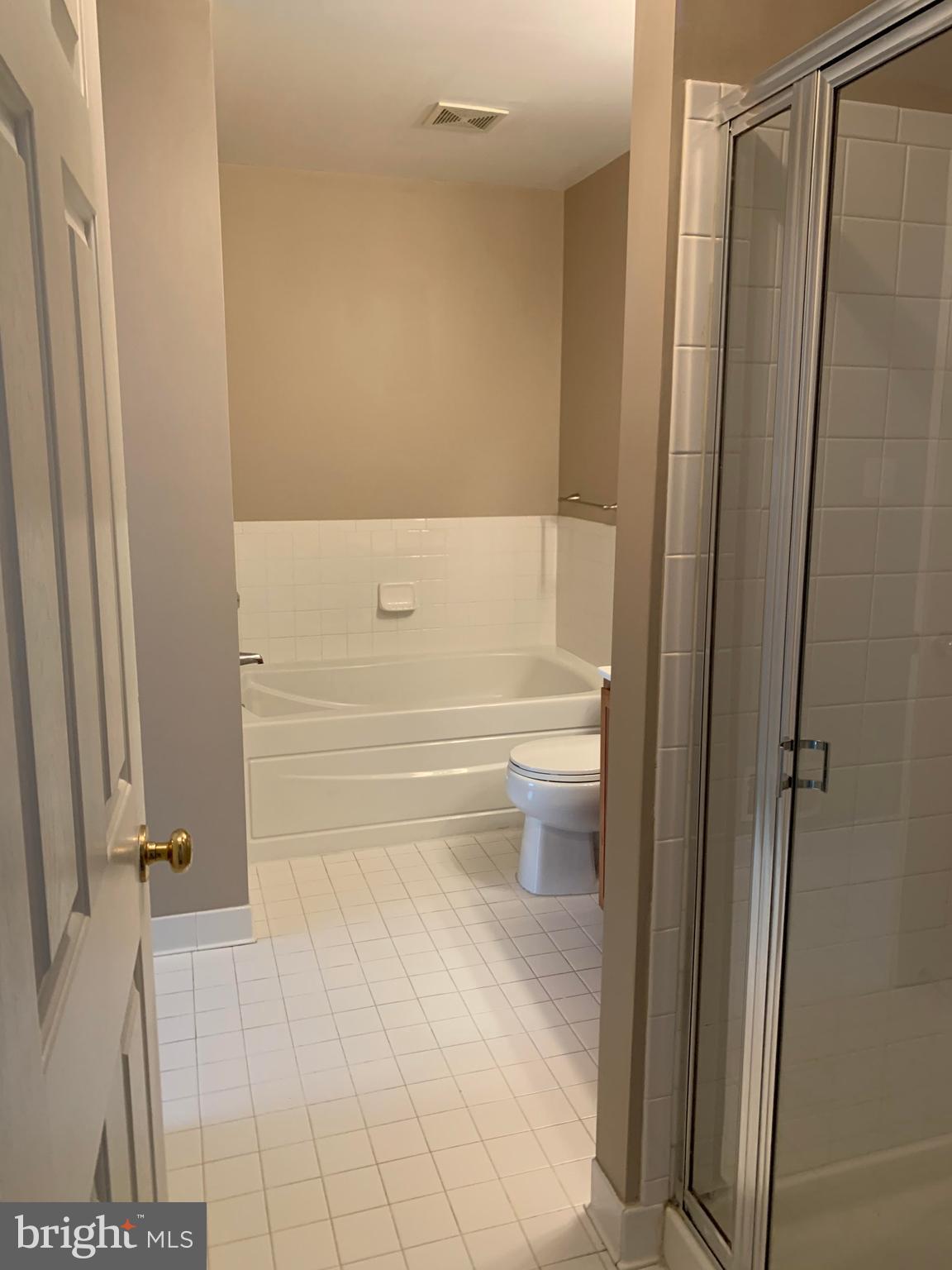 2529 Briar Ridge Lane Odenton, MD 21113 - Photo 12 of 16 Bathroom