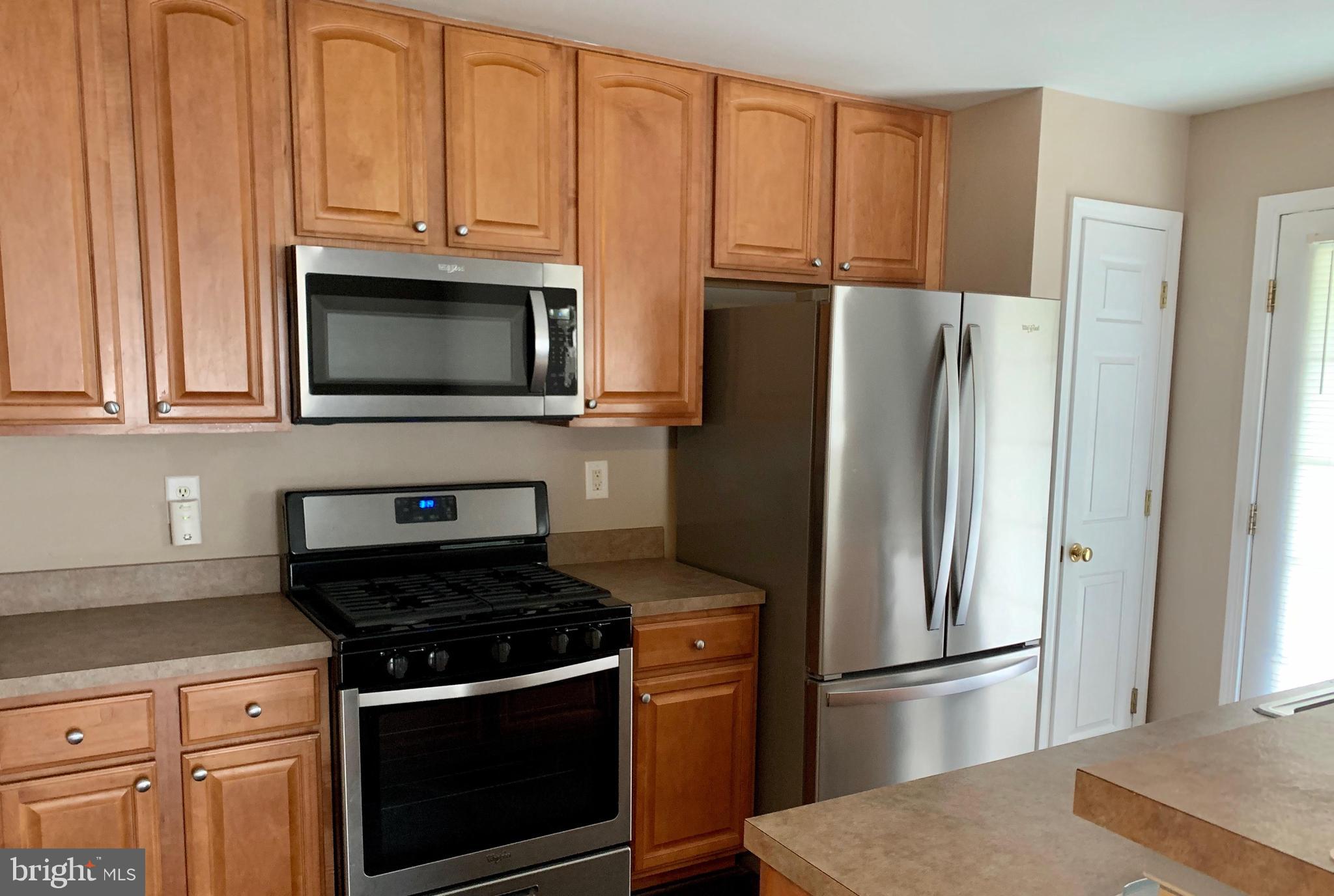 2529 Briar Ridge Lane Odenton, MD 21113 - Photo 5 of 16 Updated Kitchen with S/S Appliances