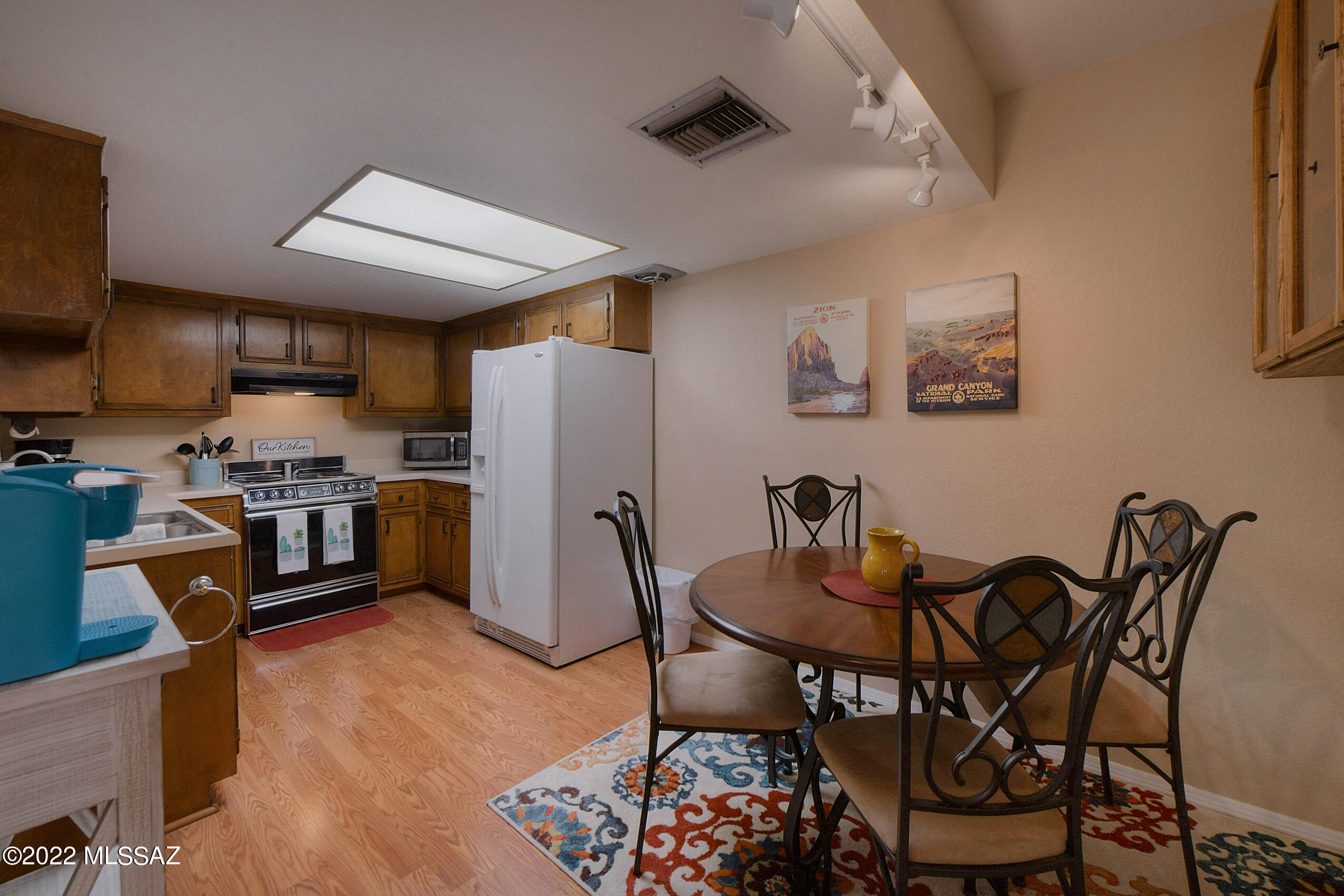 8267 North Oracle Road, Unit 241 Tucson, AZ 85704 - Photo 12 of 31 Gallery Image 12