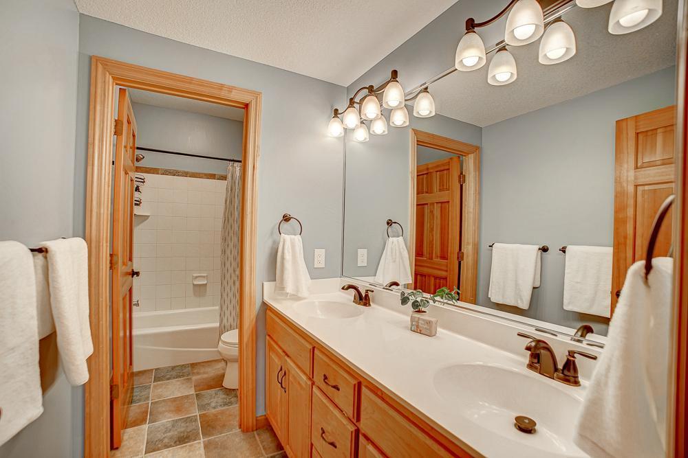 8320 Dellwood Rd Court North Grant, MN 55082 - Photo 57 of 60