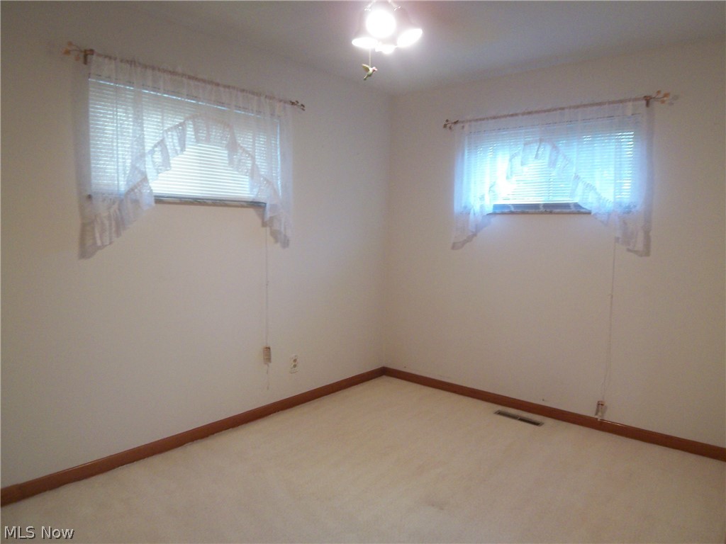 1505 21st Street Vienna, WV 26105 - Photo 10 of 27