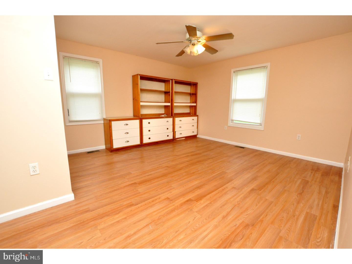 8470 Sheppard Road Pennsauken, NJ 08110 - Photo 10 of 20 Master Bedroom